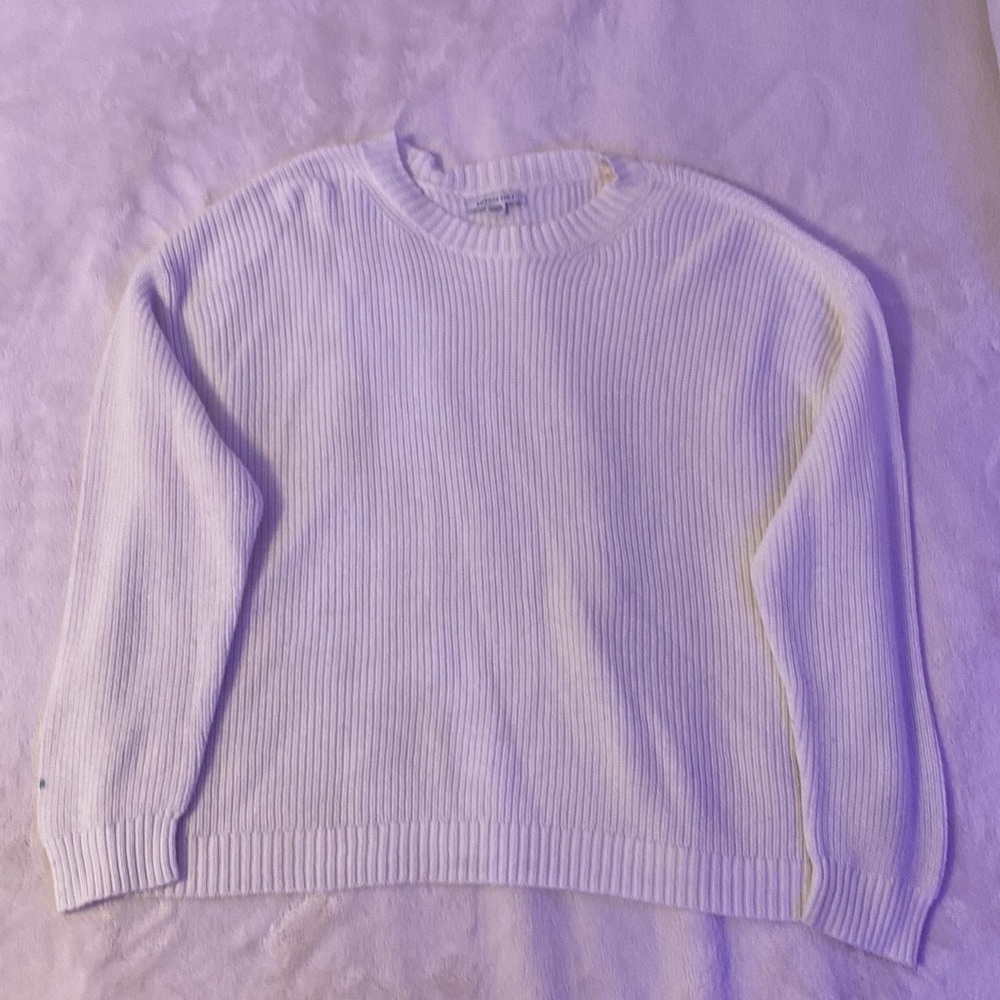 American Eagle Cream Scoop Neck Sweater